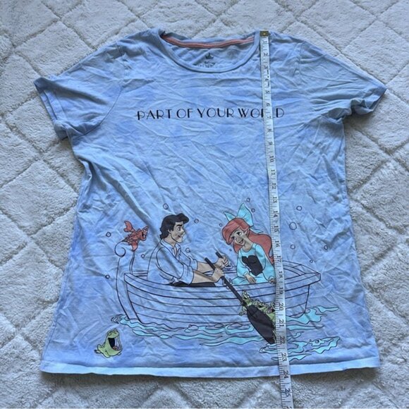 Box Lunch | Ariel "Part of Your World" Short Sleeve Tee | Size Medium - Picture 7 of 7